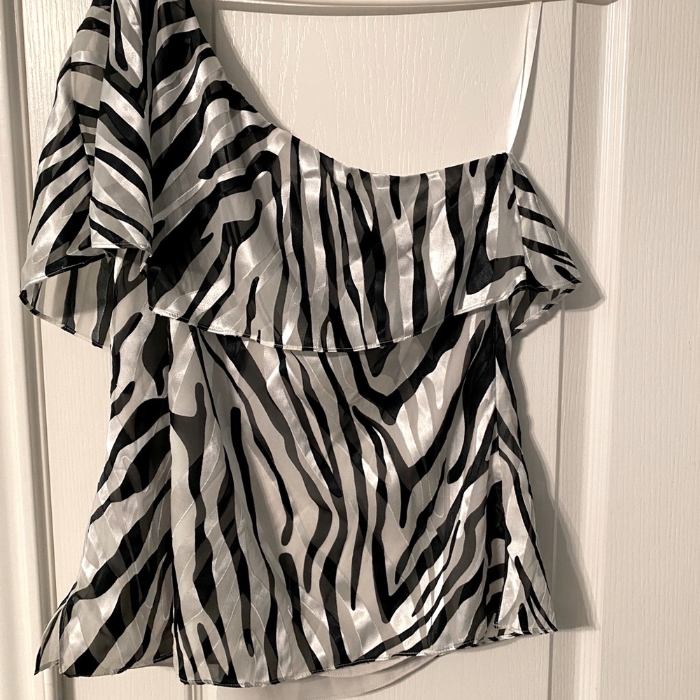 White House Black Market One Shoulder Top Sz 10